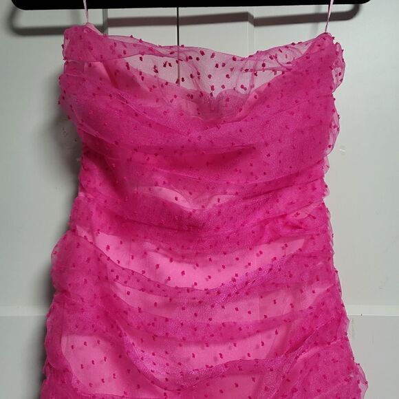 Naked wardrobe statement mini dress - Picture 5 of 9